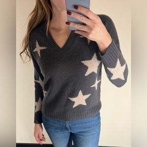 360Cashmere v-neck purple and light pink started sweater